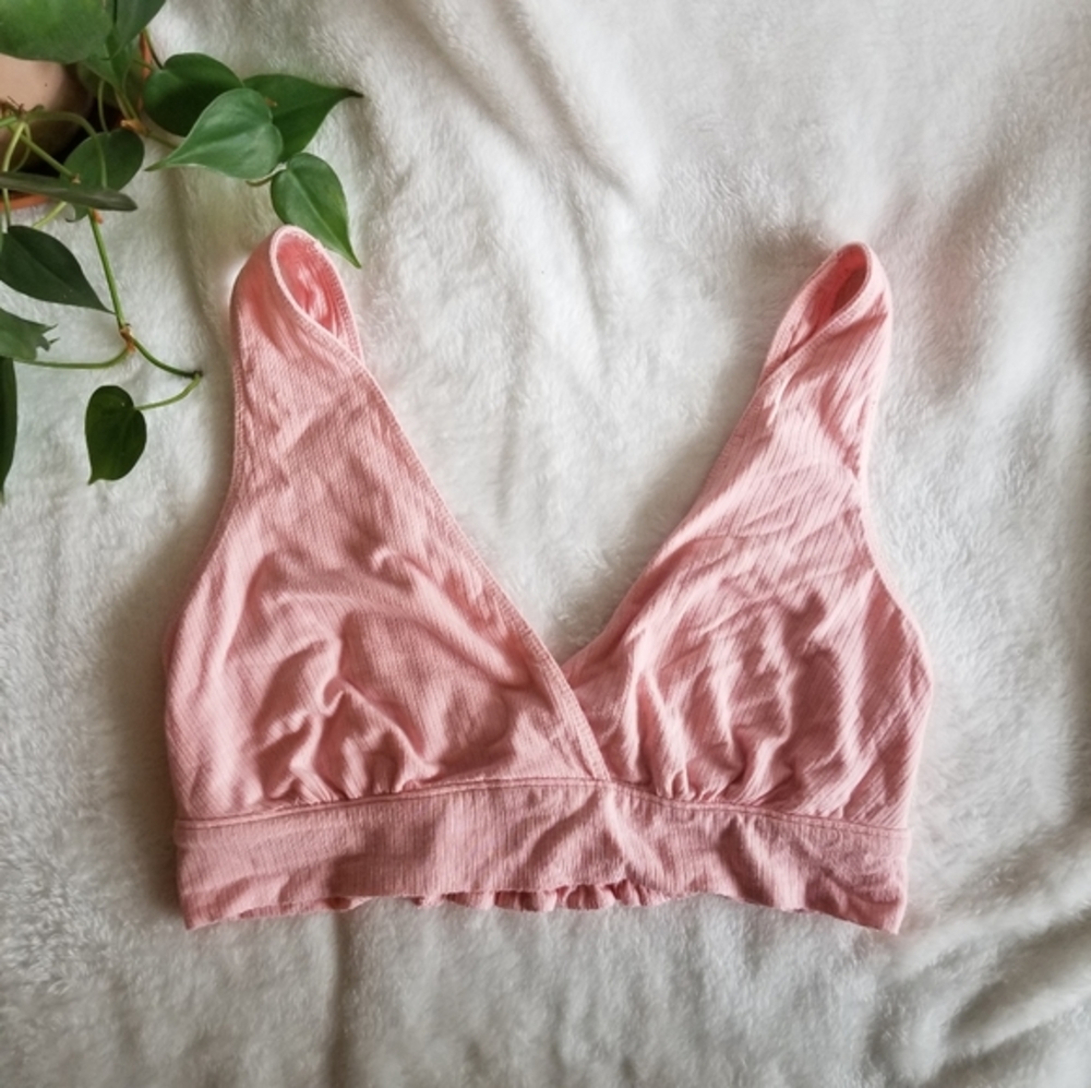 Old Navy | Maternity Nursing Sleep Rib-Knit Smocked-Back Bralette Top | Medium